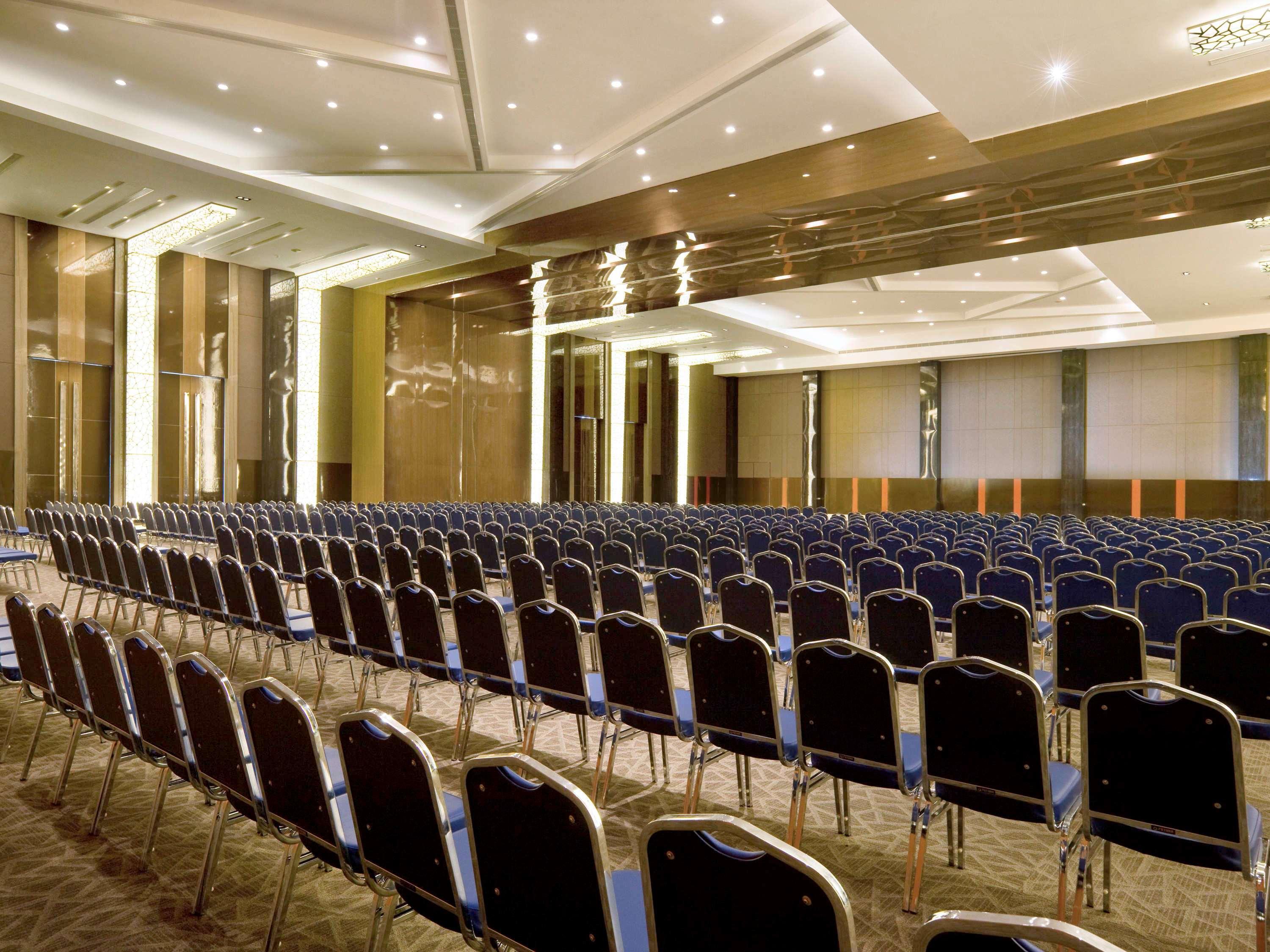 Novotel Bangka Hotel & Convention Center Pangkal Pinang Luaran gambar