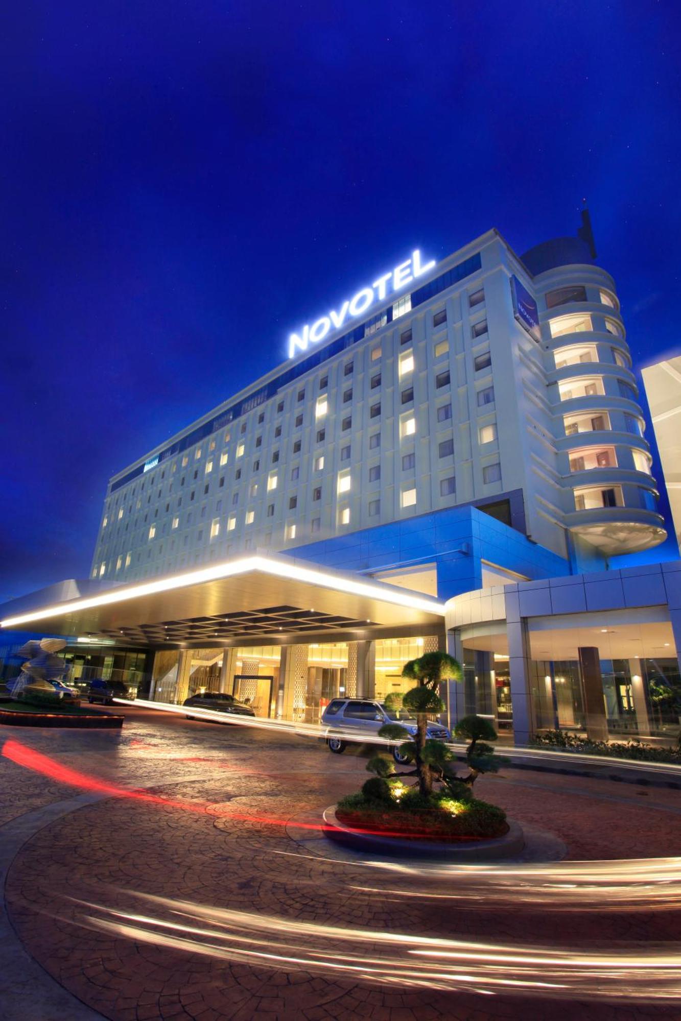 Novotel Bangka Hotel & Convention Center Pangkal Pinang Luaran gambar